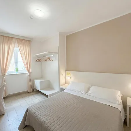 Ortigia Mastrarua 3* Syrakusa
